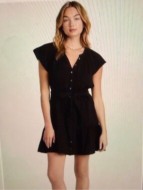 *XIRENA*  JUDE DRESS SIZE SMALL EUC